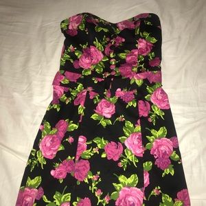 Betsy Johnson fitted dress with rose print